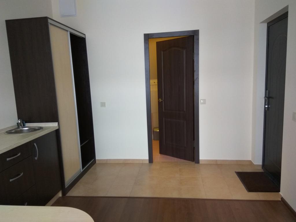S&M Apartments - Zarichna Kiev Eksteriør bilde